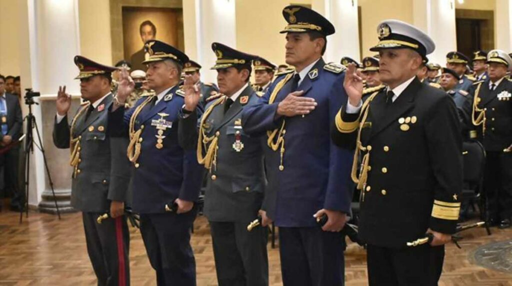 Tras denunciar un intento de Golpe de Estado, el presidente boliviano Luis Arce nombró un nuevo alto mando militar para en dicho país.