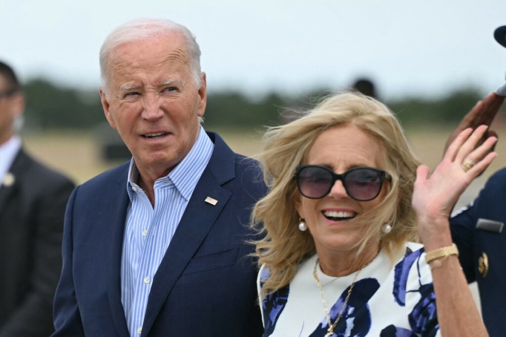 Biden y su esposa